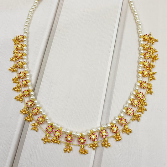 Massive Designer Trendy Kolhapuri Saaj