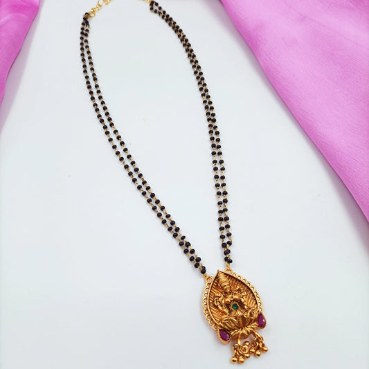 Leaf Designer Goddess Laxmi Short Mangalsutra