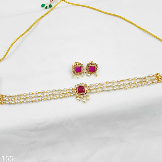 Splendid Designer Pearl Choker Set