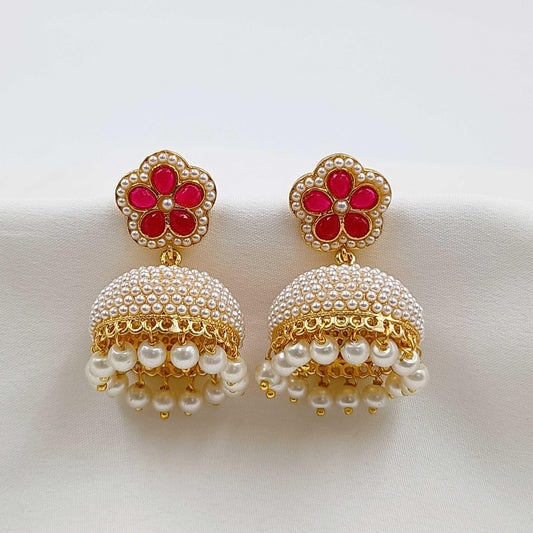 Flower Designer Pearl Earring