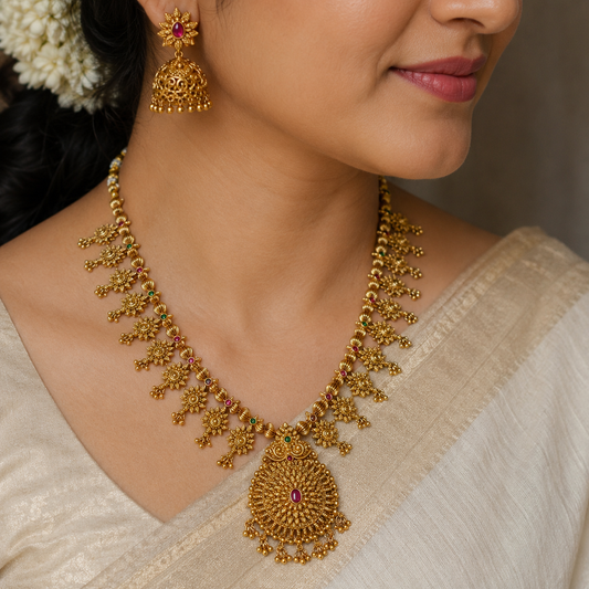 Classic Floret Designer Kolhapuri Saaj