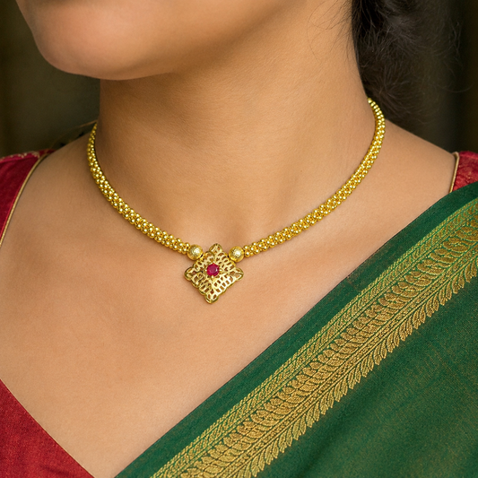 Square Designer Traditional Thushi