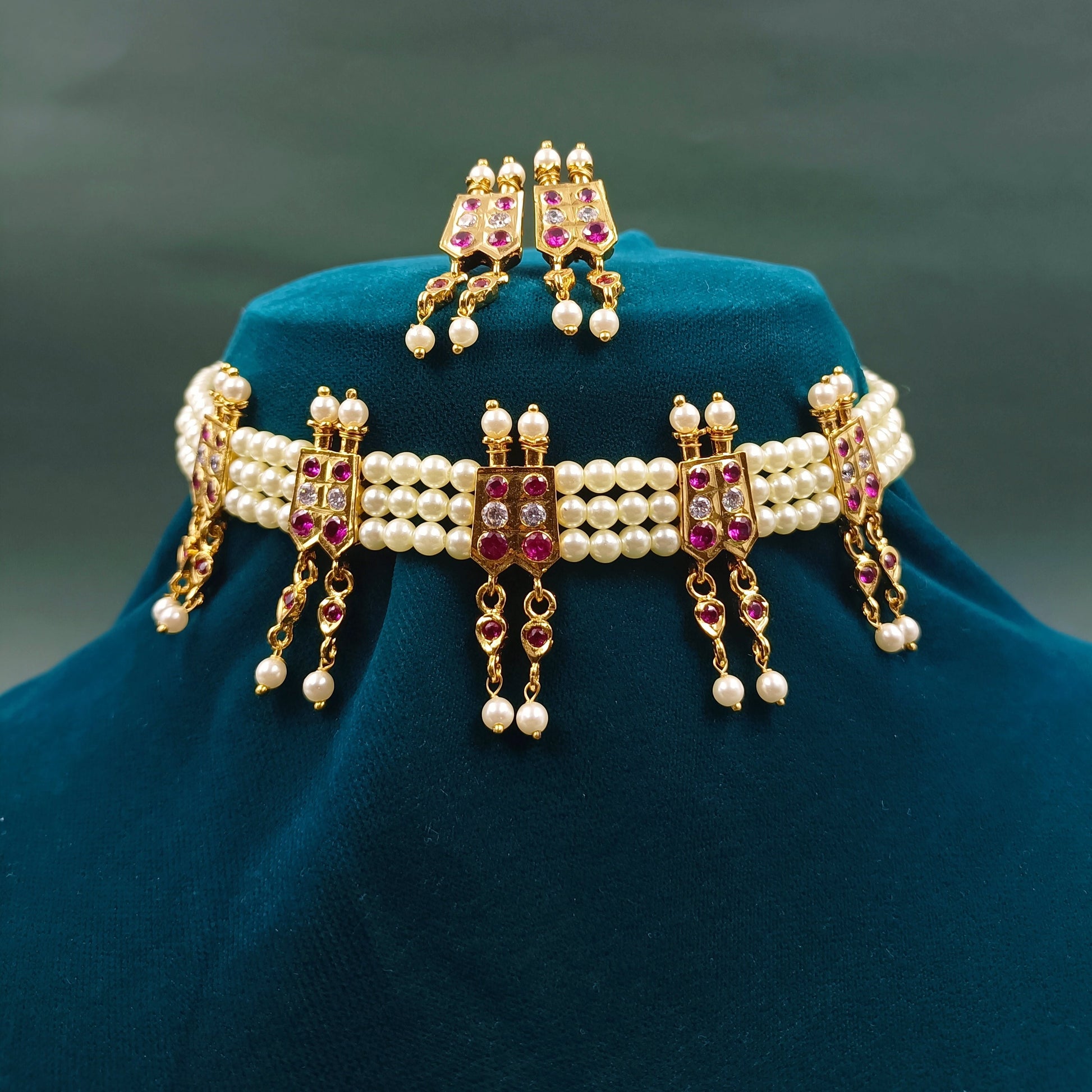 5 Pethi Traditional Chinchpethi With Earrings Shree Radhe Pearls
