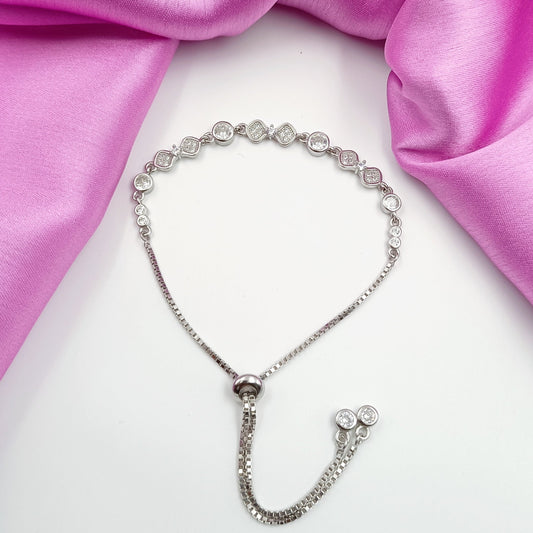 92.5 Silver Attractive Dia Bracelet Shree Radhe Pearls