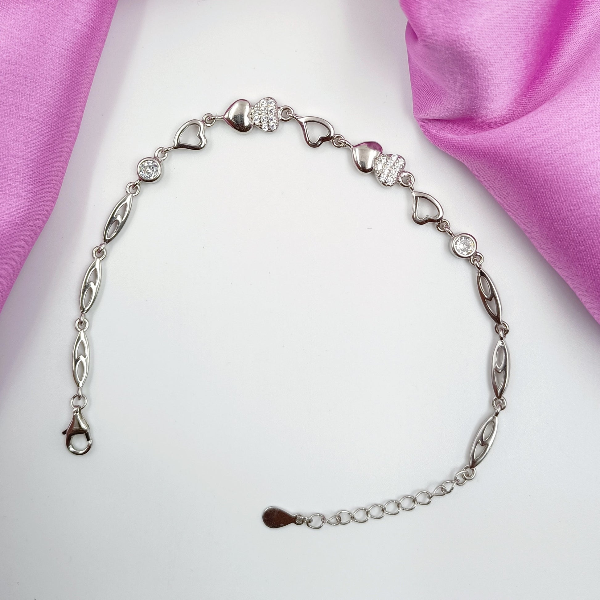 92.5 Silver Beautiful Designer Bracelet Shree Radhe Pearls