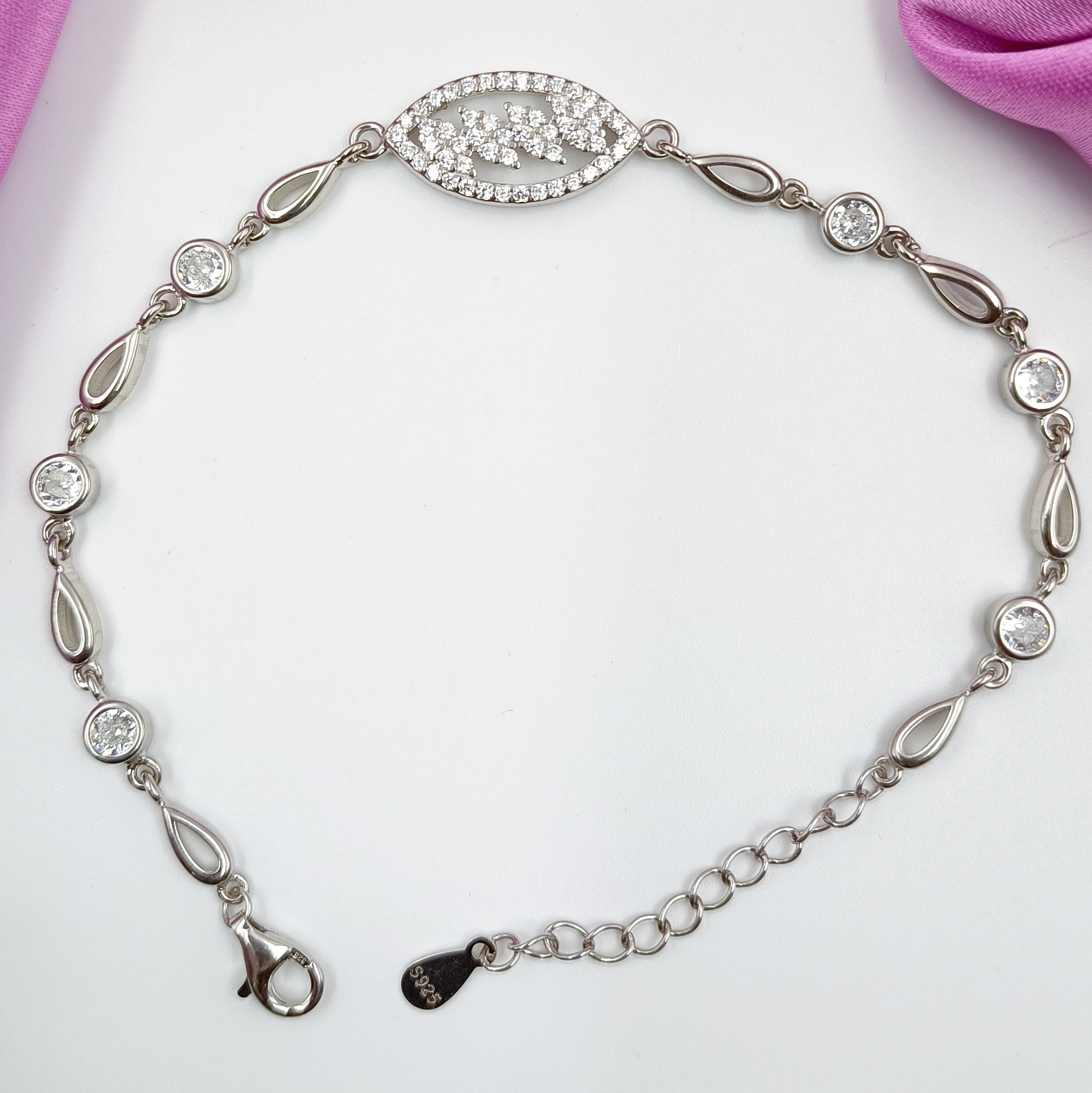 Amazon.com: 926 Silver 1/4ct TDW Natural Diamond S Design Tennis Bracelet:  Clothing, Shoes & Jewelry