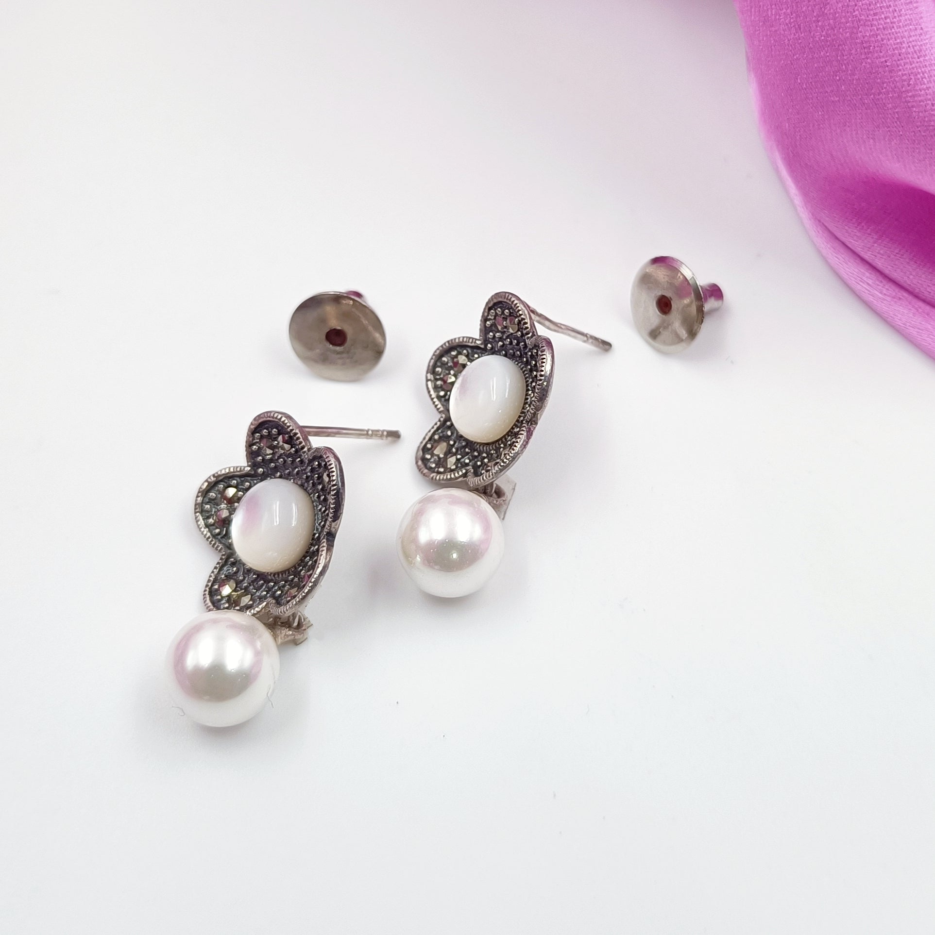 92.5 Silver Oxidize Pearl Petal Earring Shree Radhe Pearls