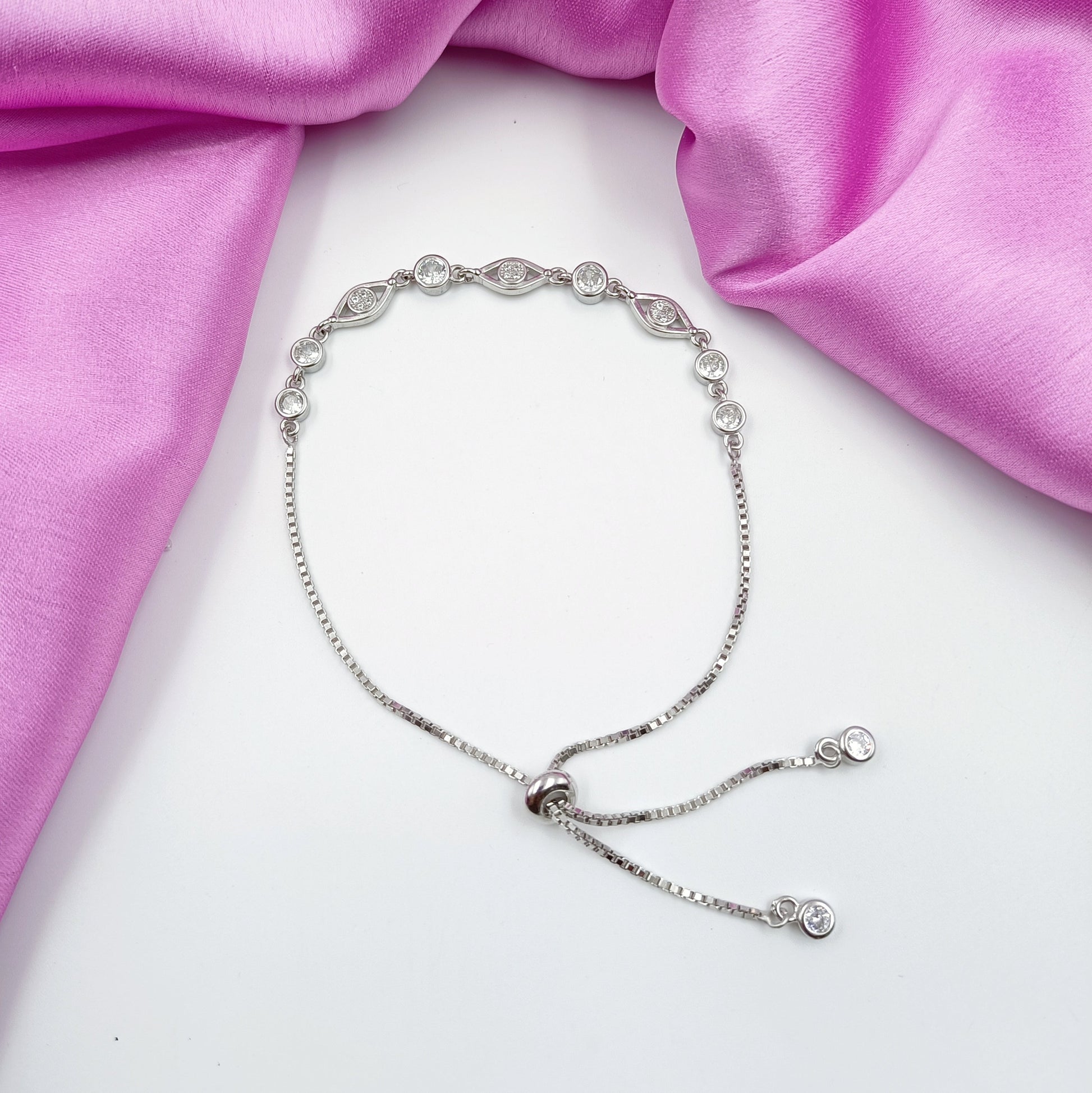 92.5 Silver Splendid Bracelet Shree Radhe Pearls
