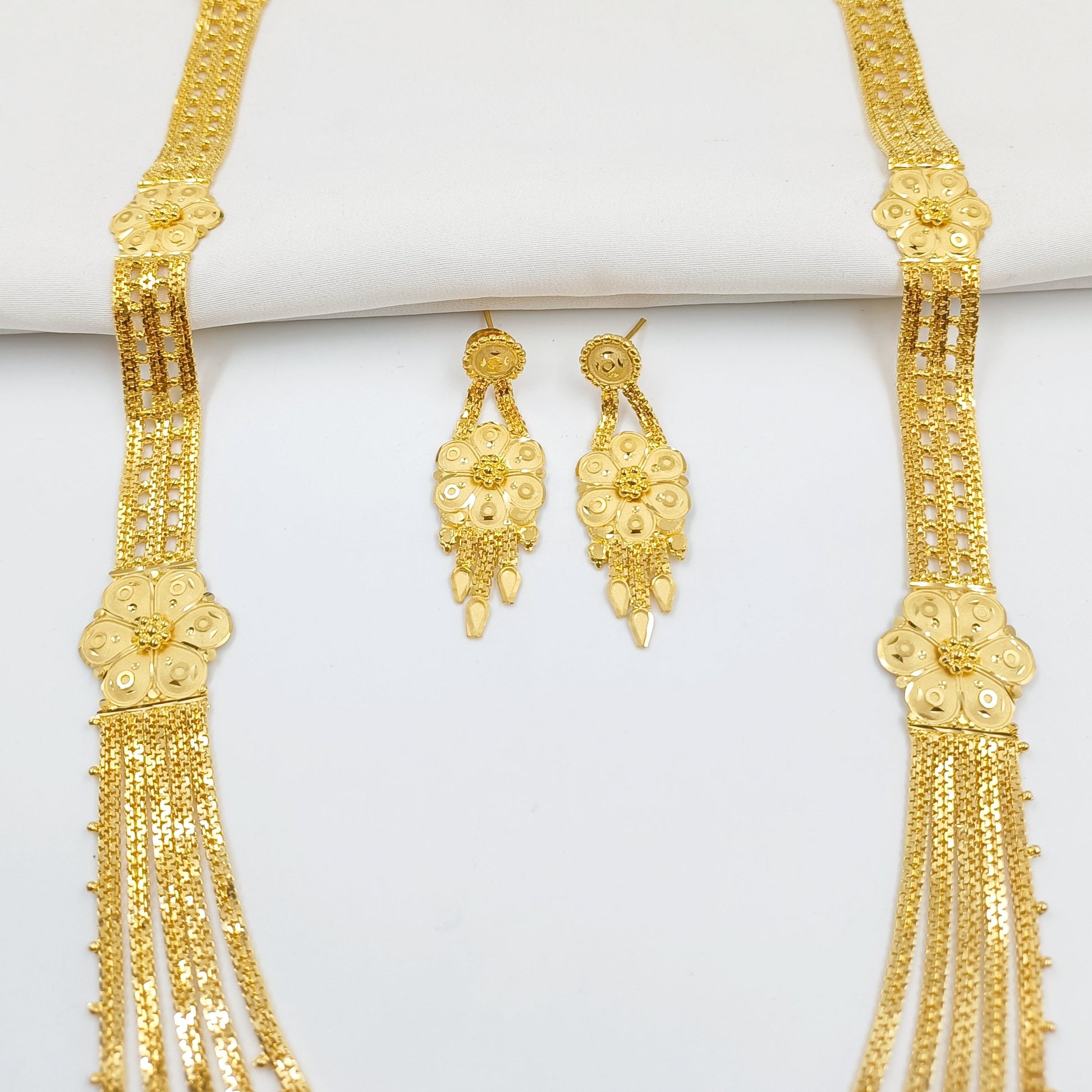 Appealing Floret Designer Long Set Shree Radhe Pearls