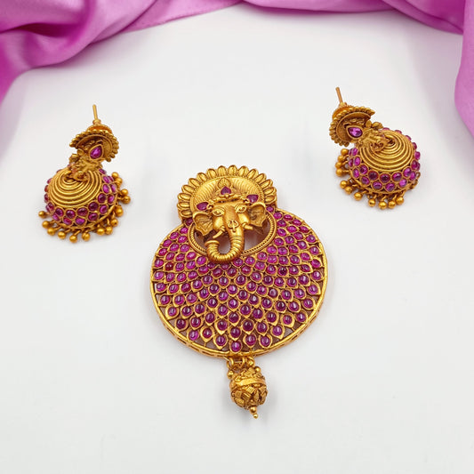 Attractive Lord Ganesha Temple Pendant Set Shree Radhe Pearls