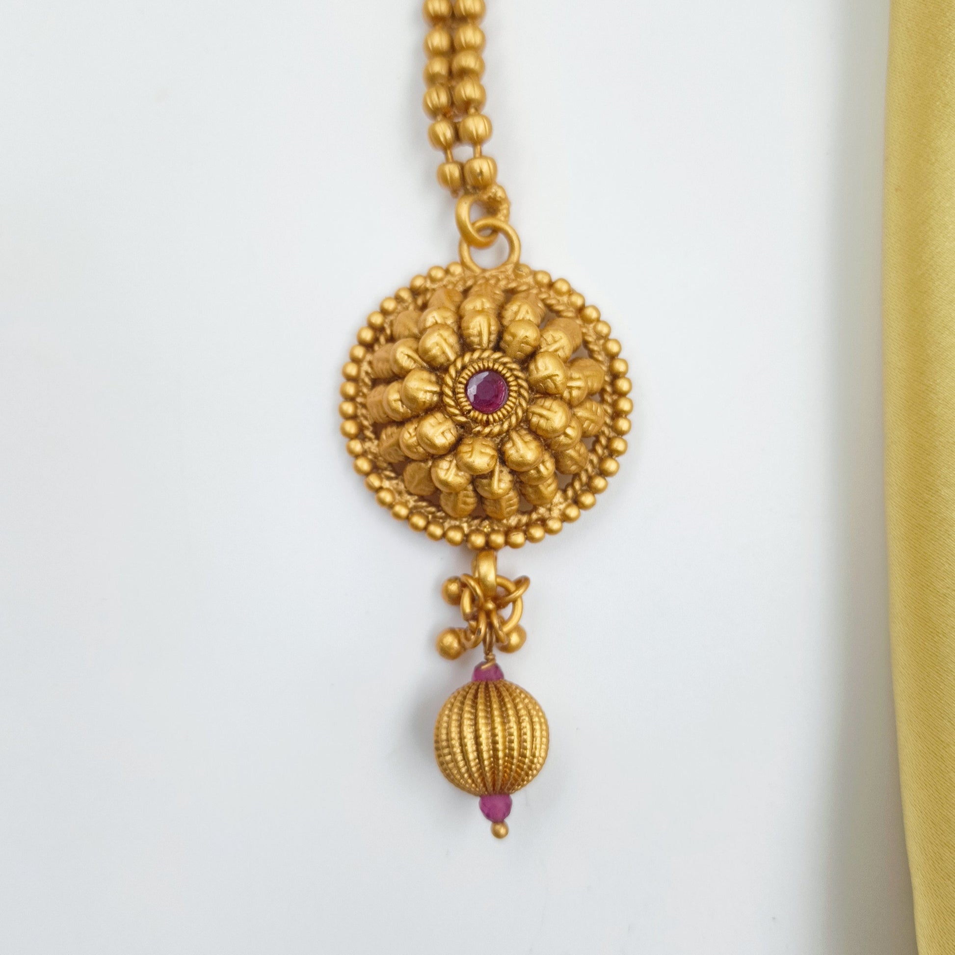 Charming Floral Designer Matte Gold Finish Mang Tika Shree Radhe Pearls