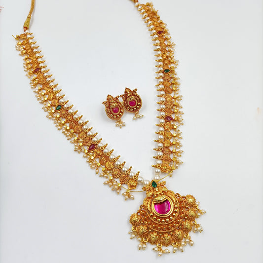 Dazzling Designer Traditional Kolhapuri Saaj Shree Radhe Pearls