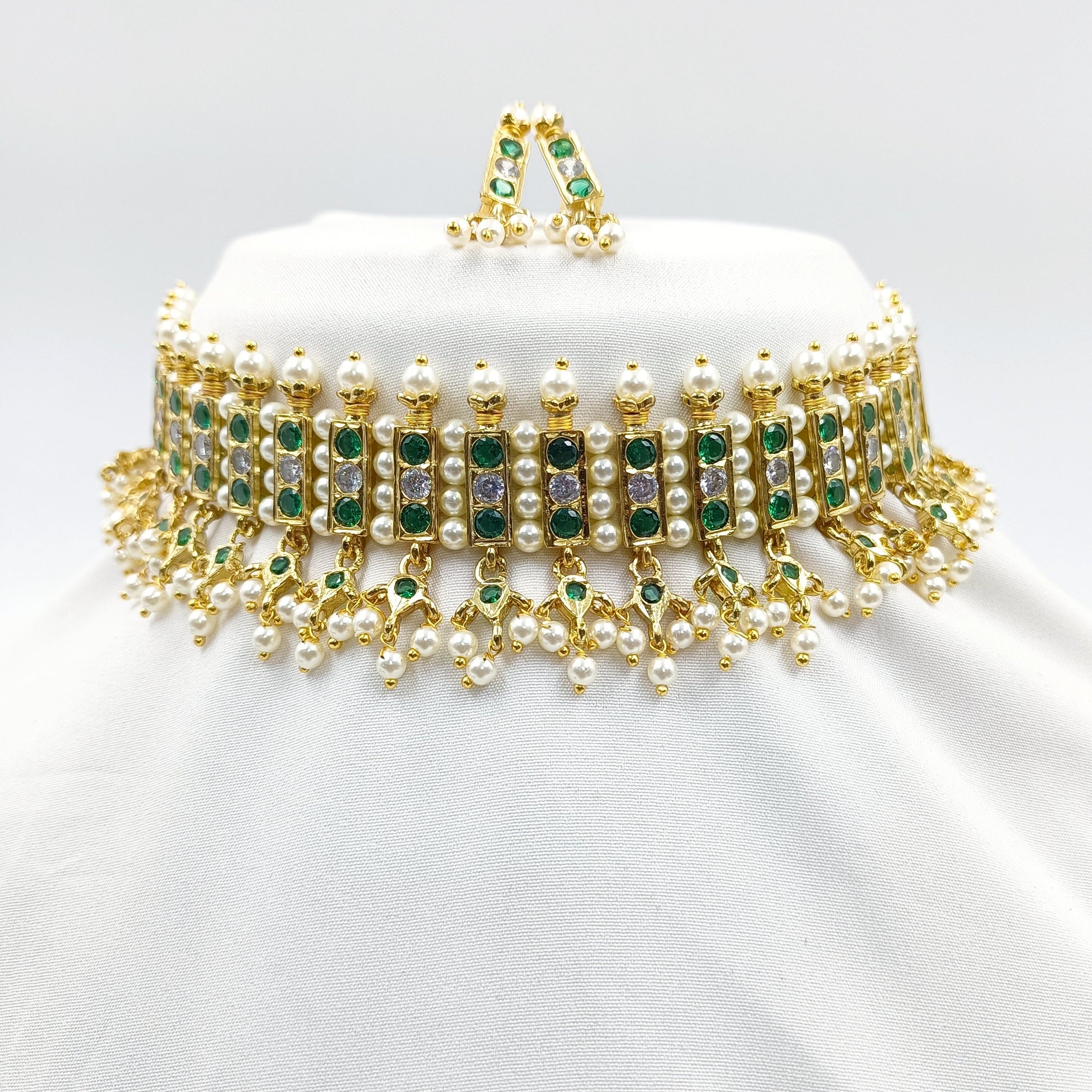 Elegance Traditional Designer Chinchpeti Shree Radhe Pearls