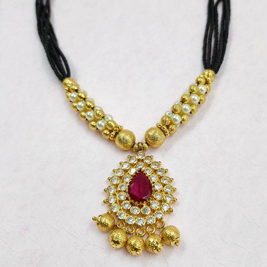 Golden Ball & Pearls Studded Kolhapuri Thushi Shree Radhe Pearls