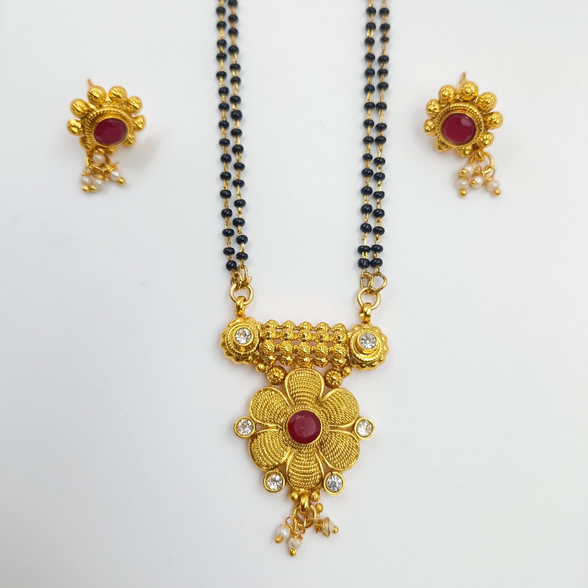 Golden Floral Pendant Mangalsutra Shree Radhe Pearls