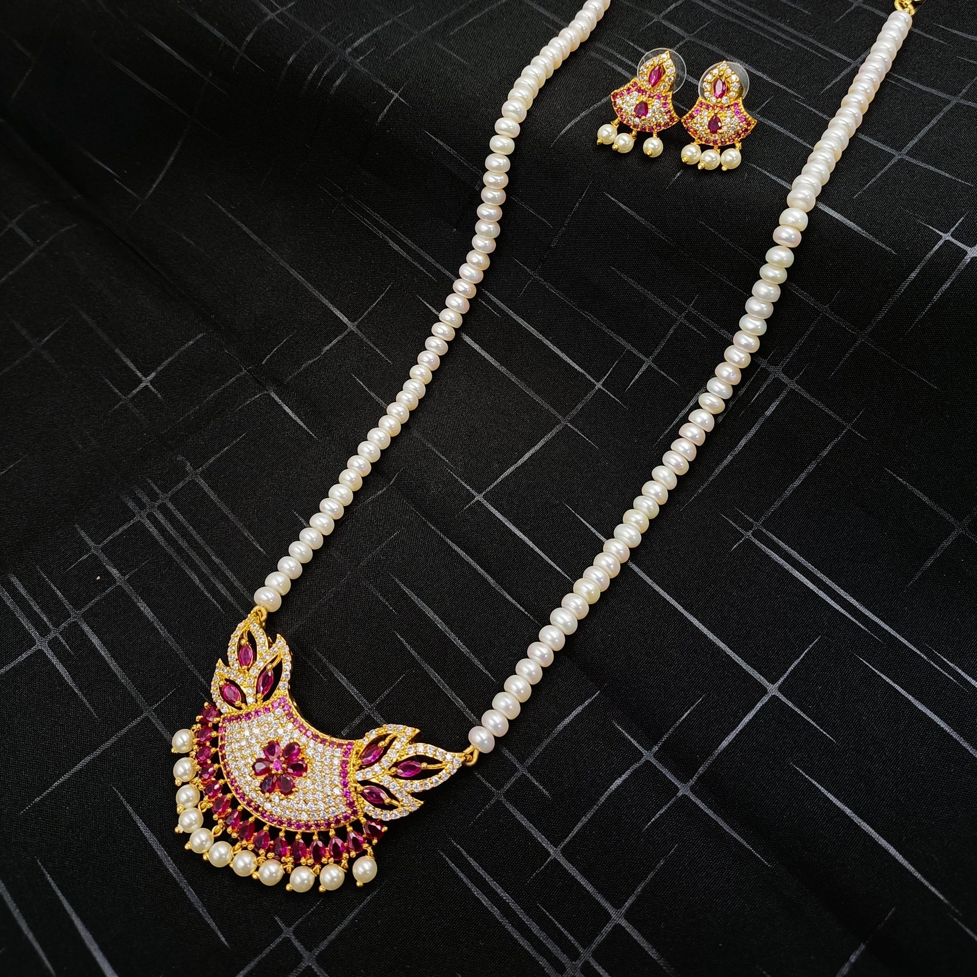 Gorgeous Single Line Pearl Necklace Shree Radhe Pearls