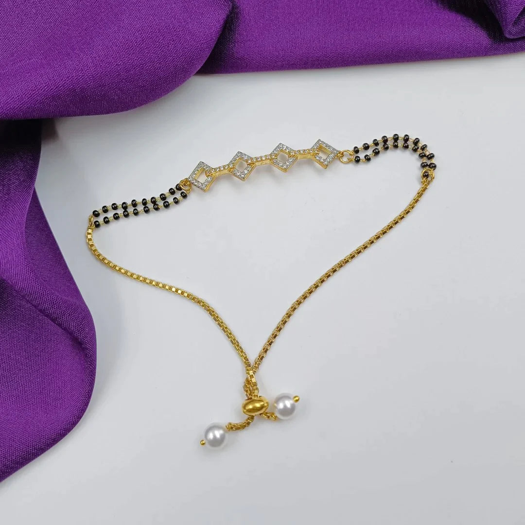 Hand Mangalsutra Shree Radhe Pearls