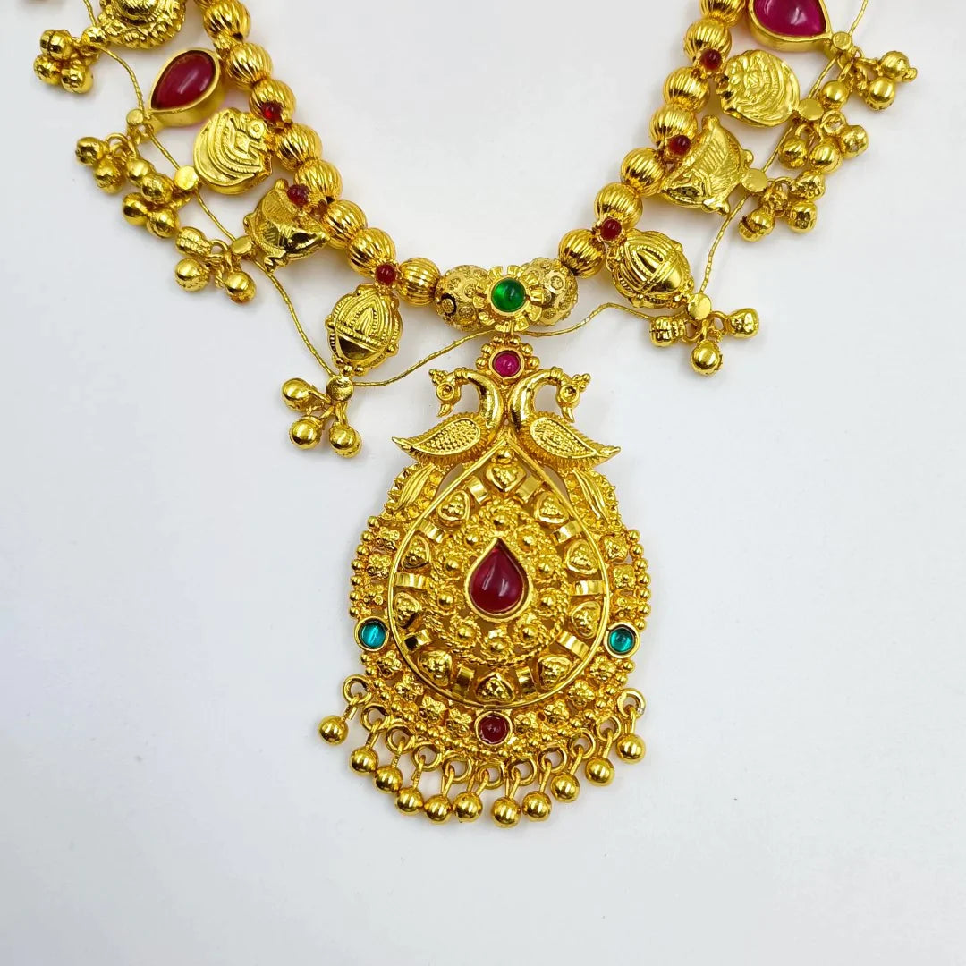Kolhapuri Saaj Shree Radhe Pearls