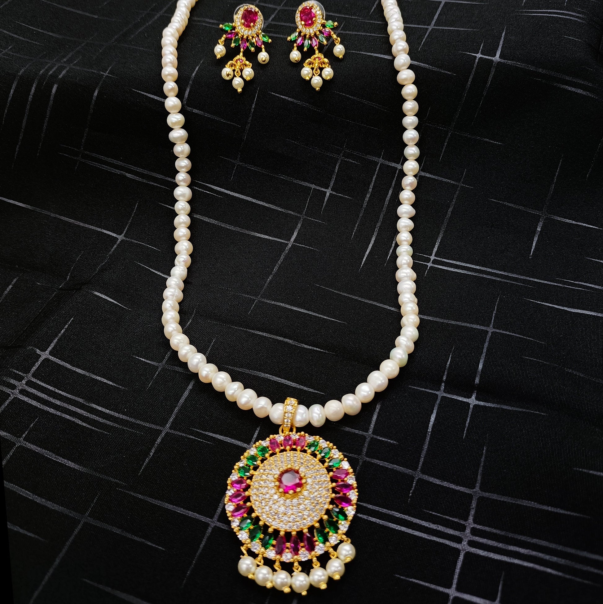 Radiant Single Line Pearl Necklace Shree Radhe Pearls