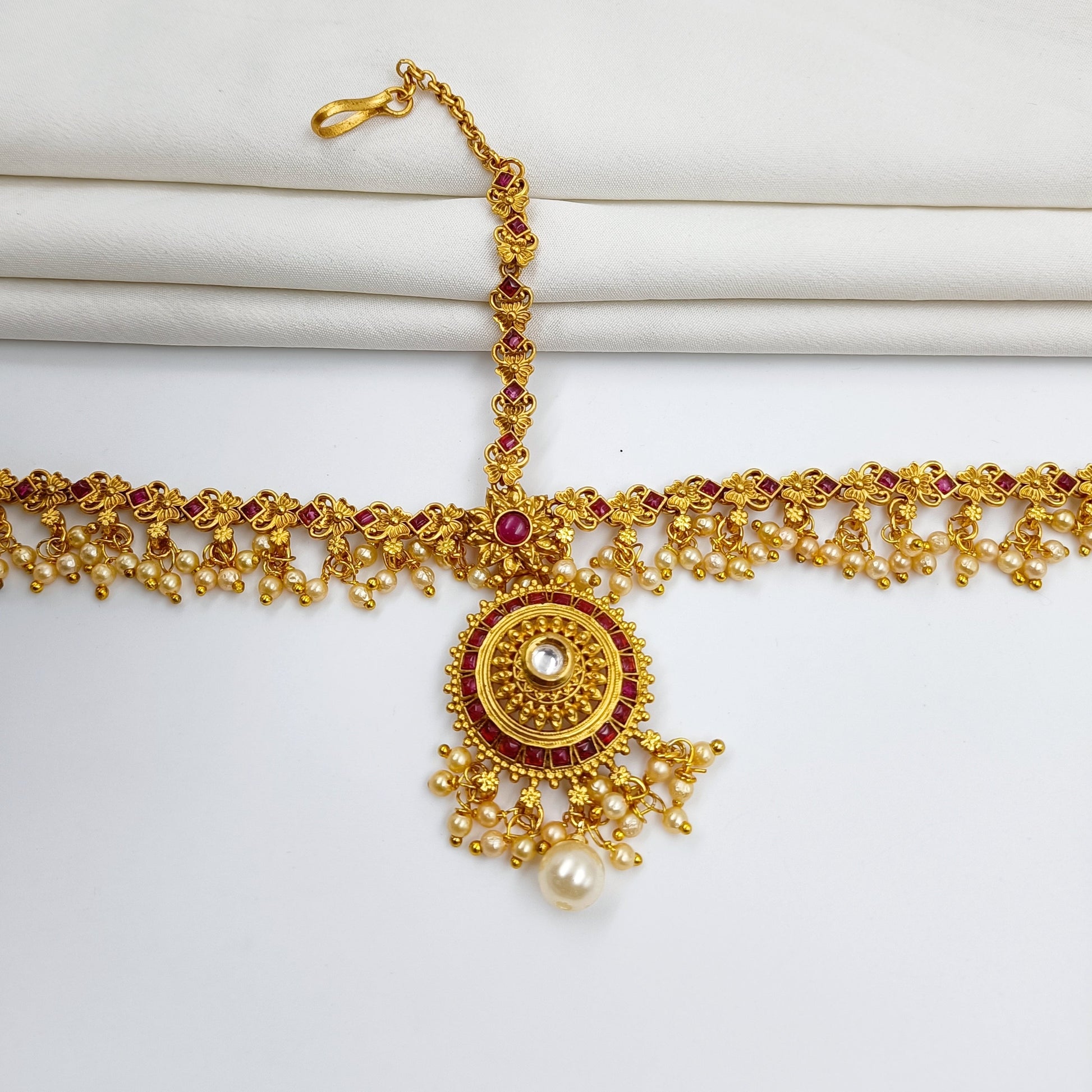Round Shaped Beautiful Floret Design Matha Patti Shree Radhe Pearls