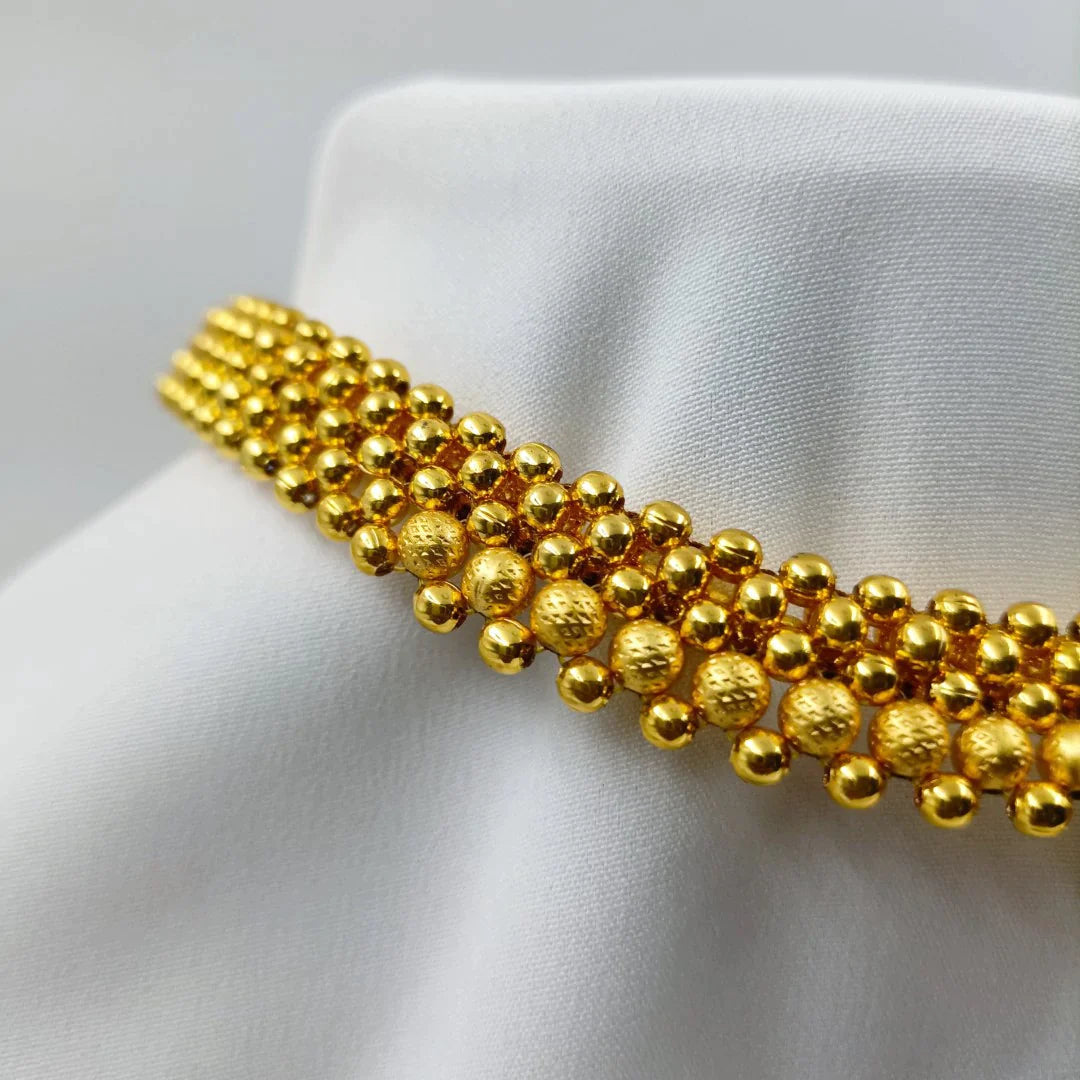 Thushi Shree Radhe Pearls